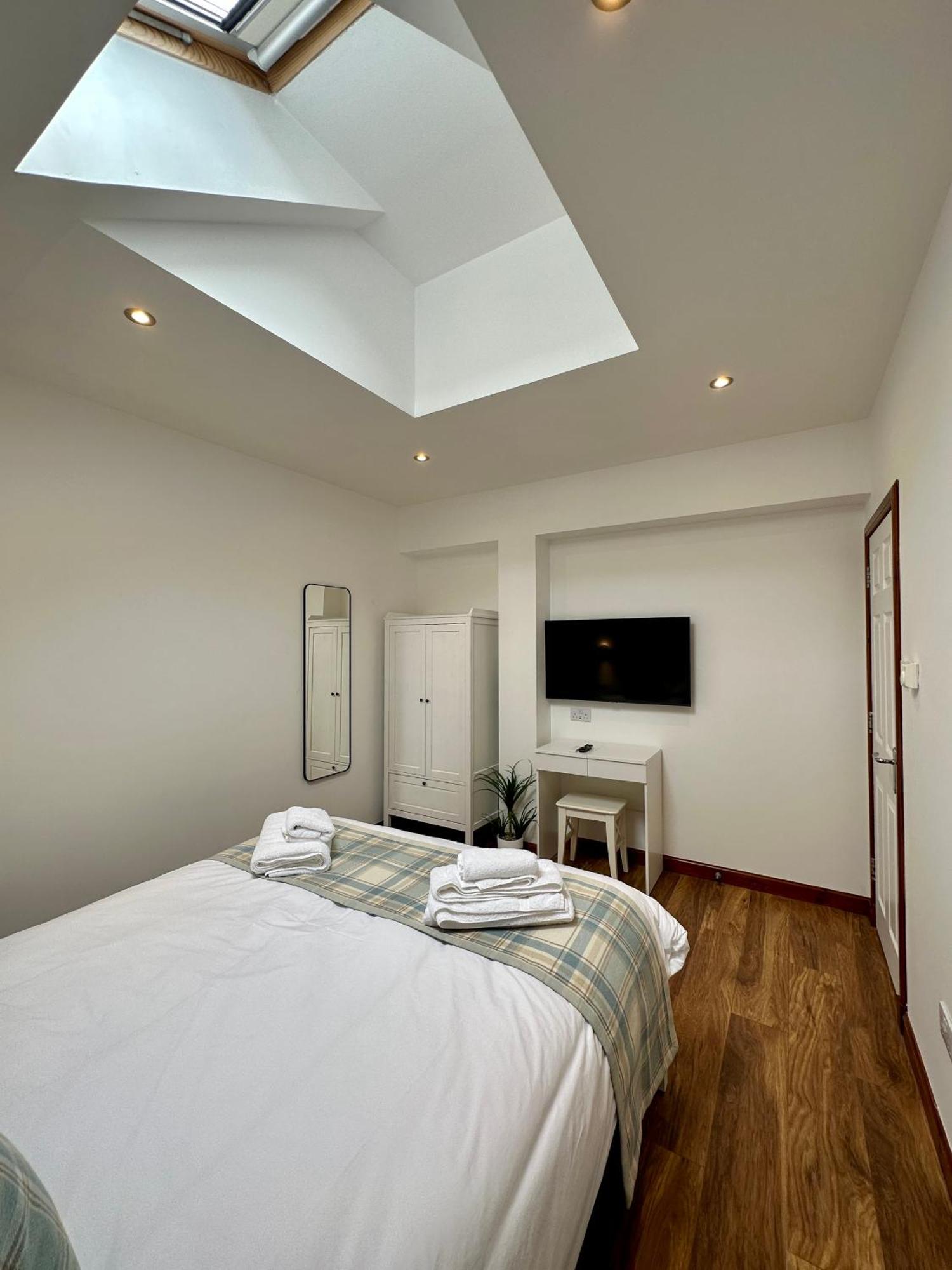 פורט ויליאם 2 Sheraton Apartments מראה חיצוני תמונה